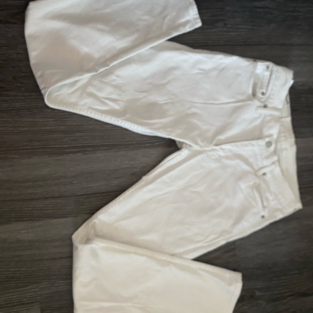 White Levi Strauss Jeans pants Size 8.